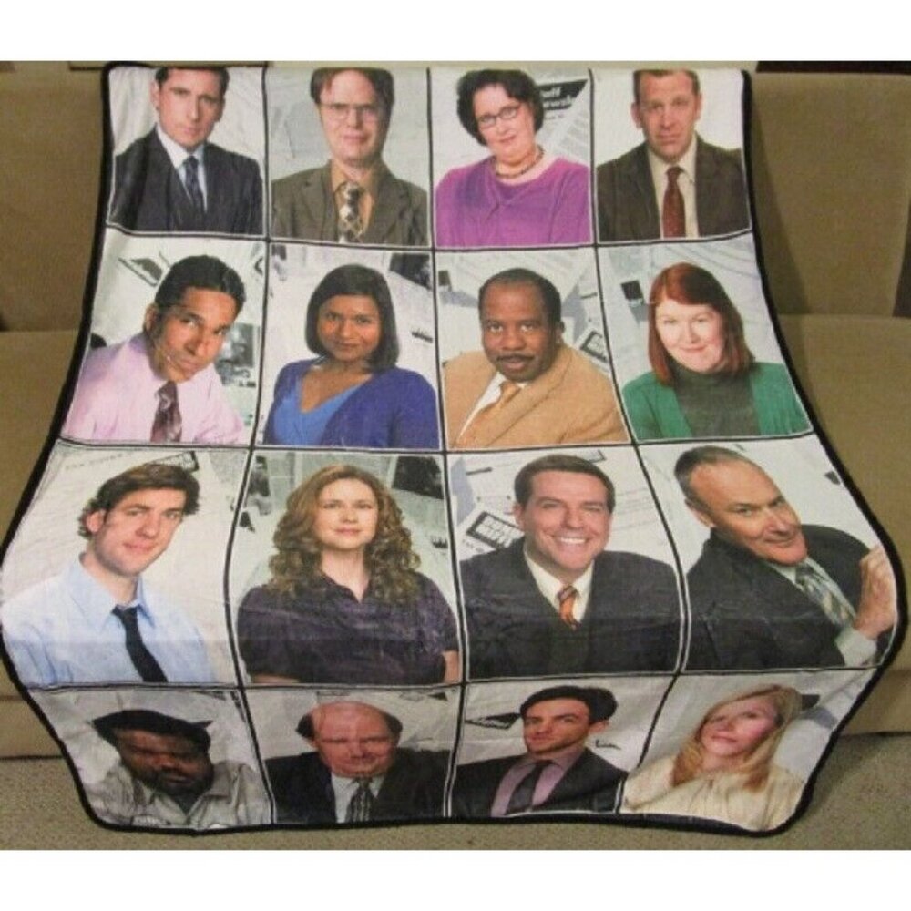 New The Office Cast TV Show Fleece Throw Gift Blanket Jim Pam Michael Dwight NIP